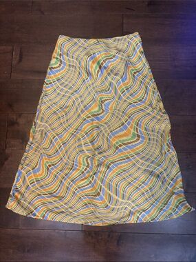 NWT Blush Retro Wavy Midi Skirt